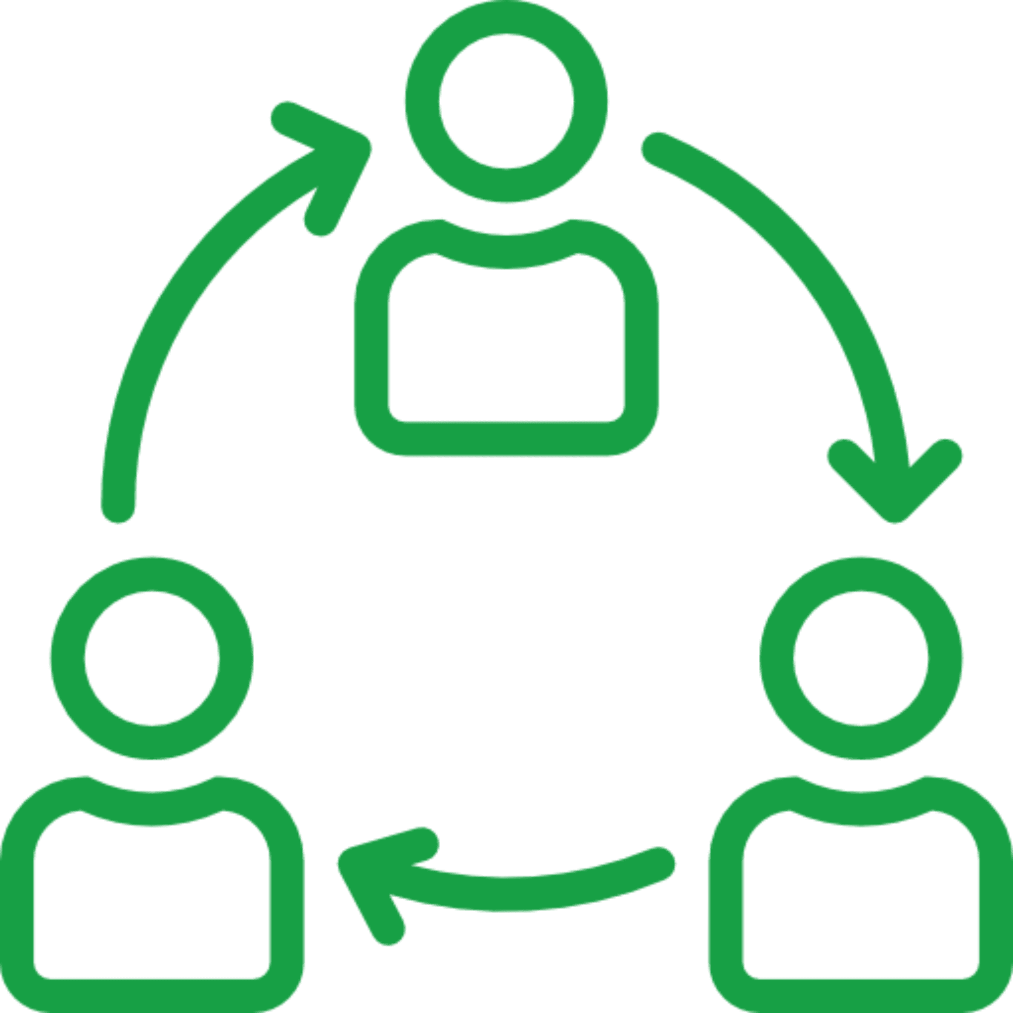 Three people connected by green arrows.